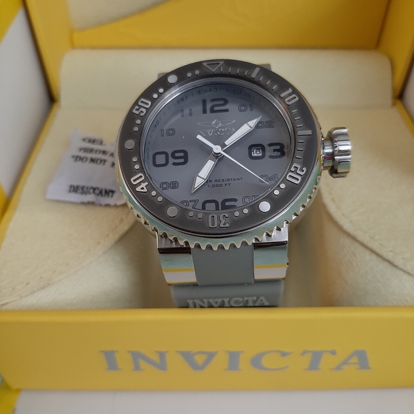 💯%GENUINE INVICTA WATCH MODEL #23357 Watches